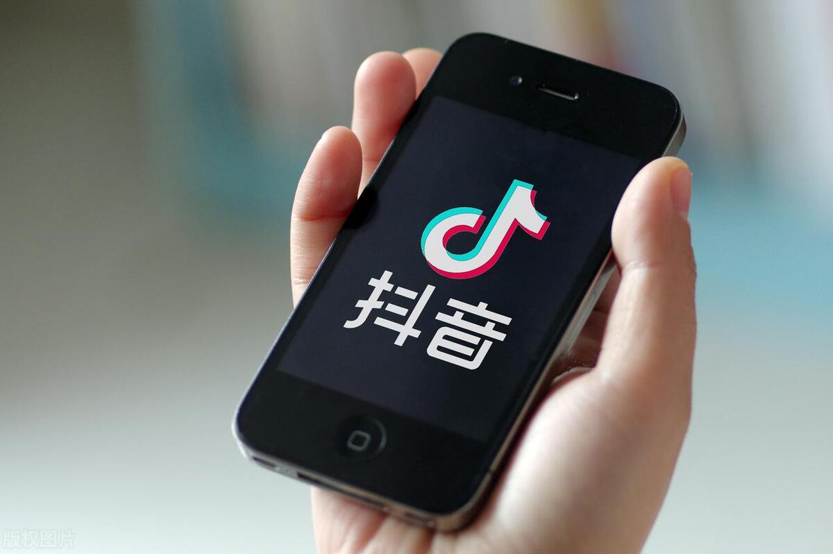 抖音怎么删除自己的作品？如何隐藏自己的作品
