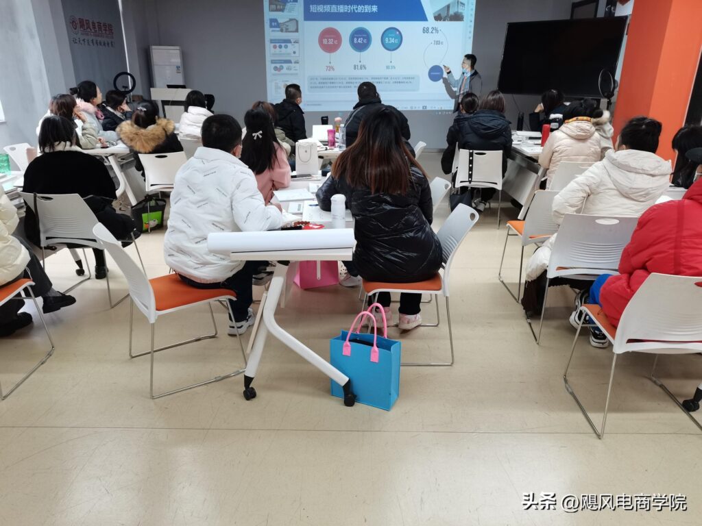 怎样在淘宝上卖东西（手把手教你开网店方法）