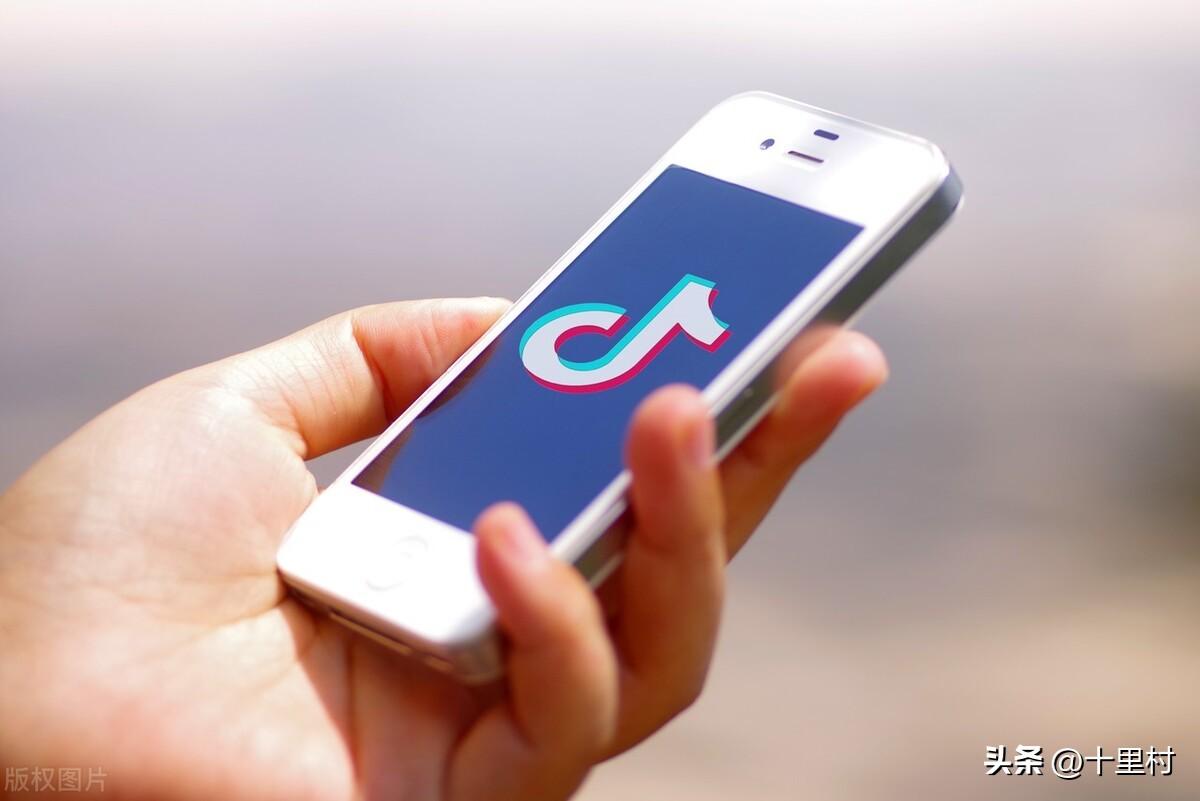 晚上12点发抖音容易上热门（你什么时候发最合适）