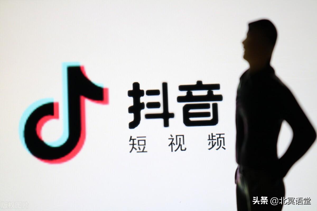 抖音电脑直播怎么开聊天室（新手怎么直播吸引人气）
