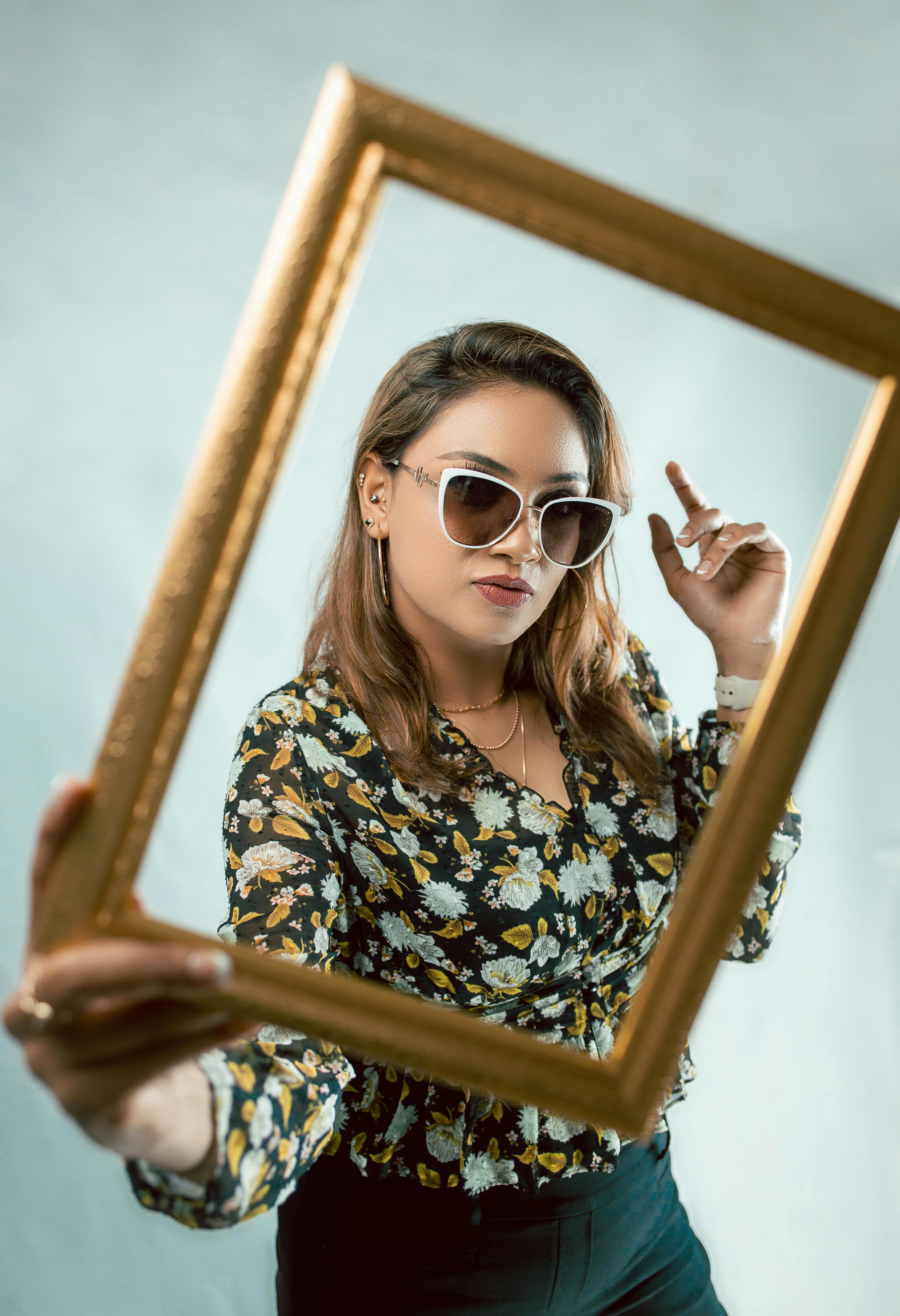 Bave Pictures 电影海报风格图片