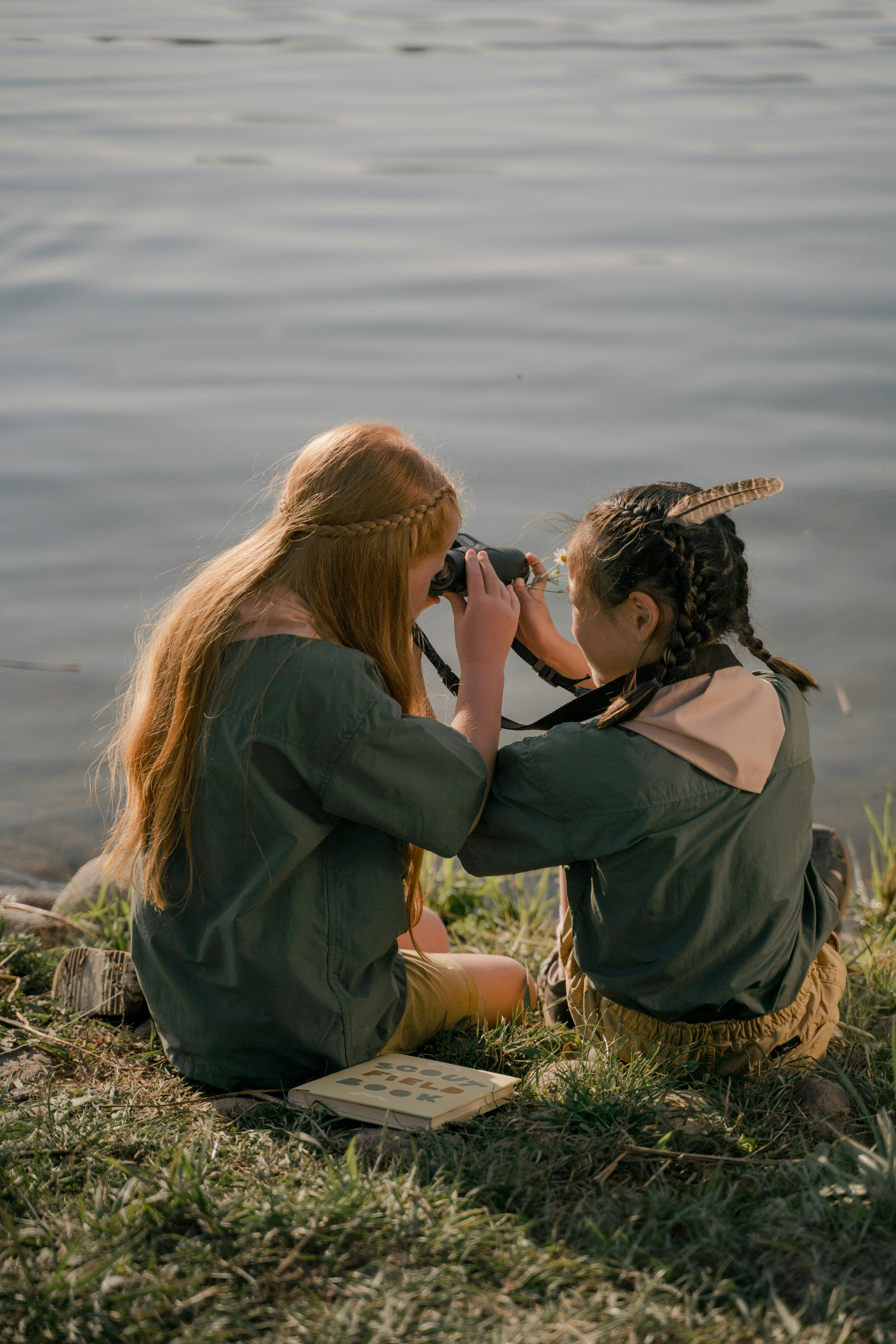 影片海报质感背景图